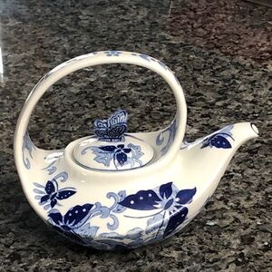 Pier 1 Oriental butterfly lid teapot